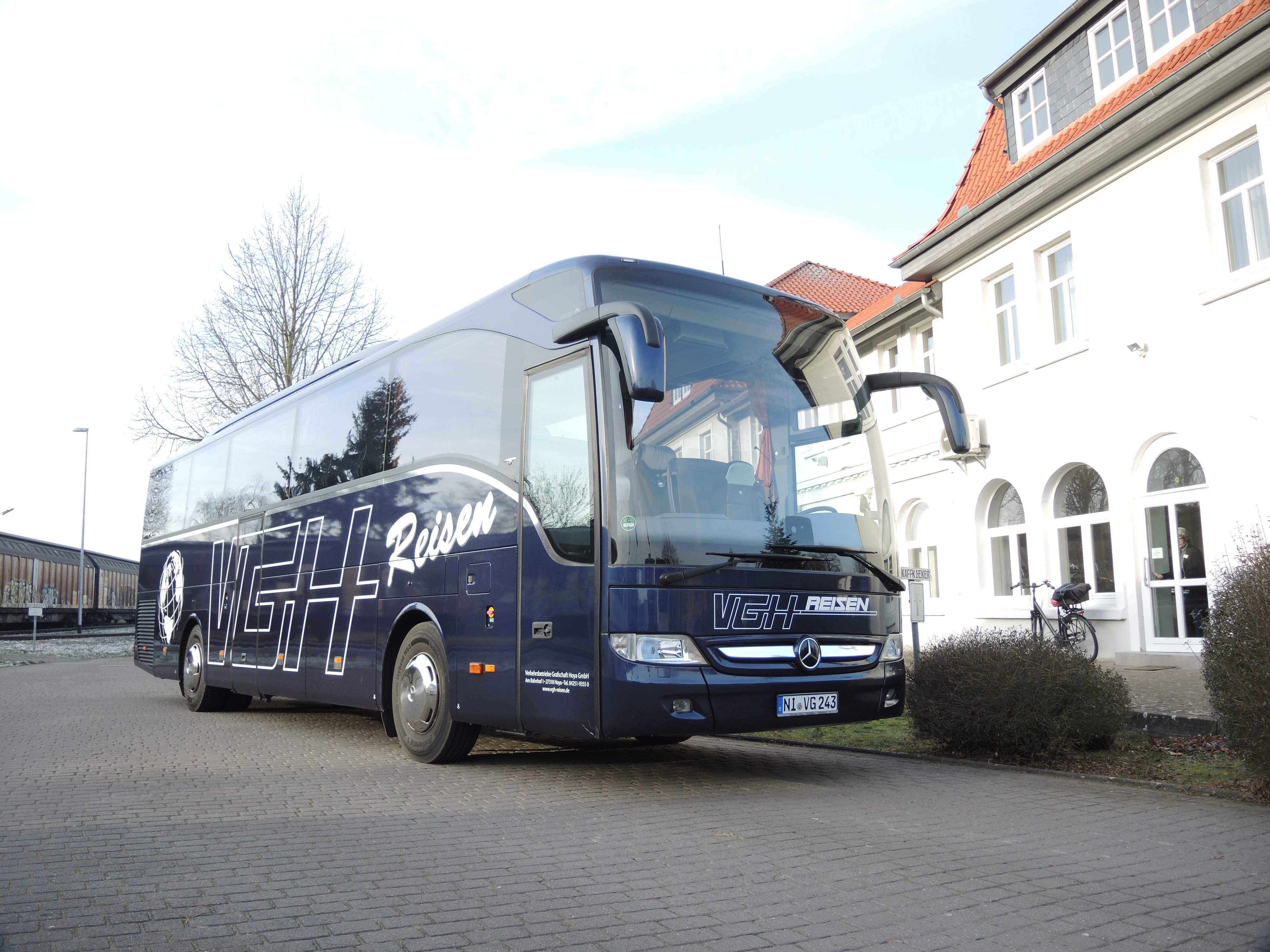 2026 Bus 243 Zweiachser