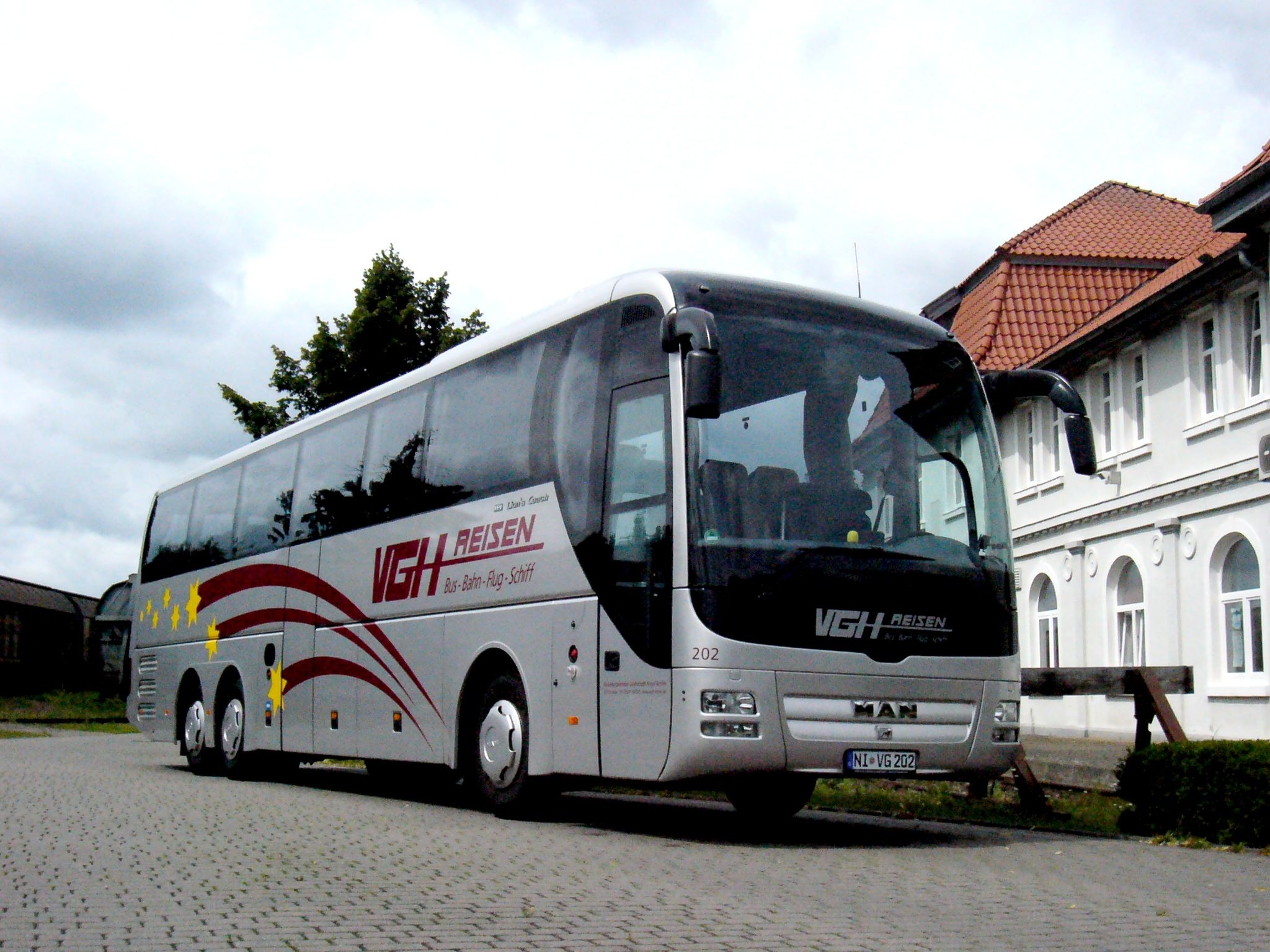 2026 Bus202 Dreiachser