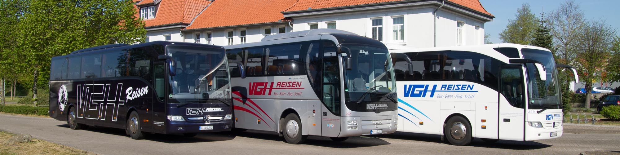 Unsere Reisebusse